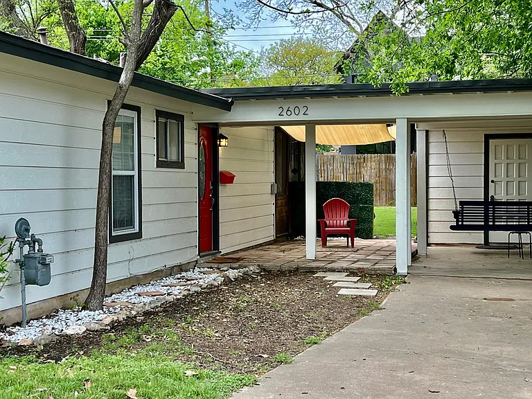 2602 Friar Tuck Ln — Photo 15