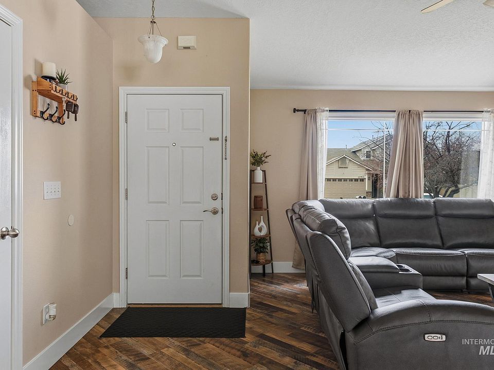 10922 Cocoon St, Nampa, ID 83687 | Zillow