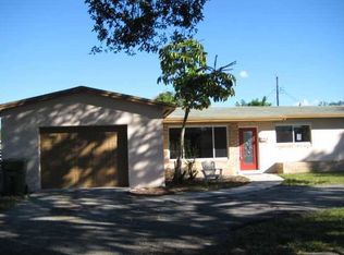 7731 NW 8th St, Hollywood, FL 33024