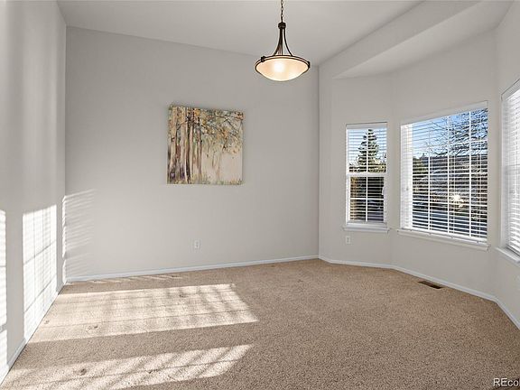 4th image of 20800 Omaha Avenue