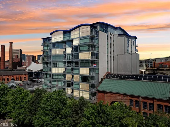 1237 Washington Ave APT 1201, Cleveland, OH 44113