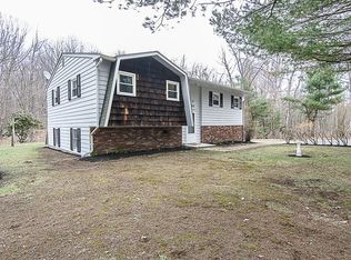 456 Chestnut Hill Rd, Millville, MA 01529