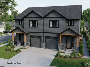 1528 Barn St, Woodburn, OR 97071