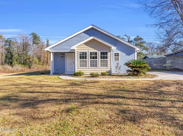 9564 Holly Hills Drive NE, Leland, NC 28451