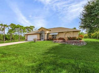 8704 Yukon Ct, Saint James City, FL 33956