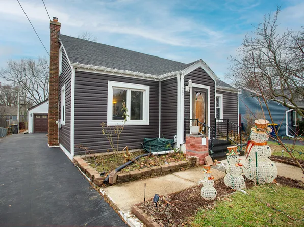 683 Columbia Ave, Elgin, IL 60120