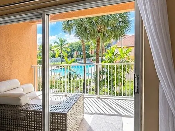 6928 SW 39th Street #A205, Davie, FL 33314