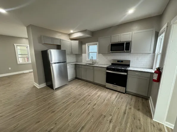 149 E Federal St, Burlington, NJ 08016