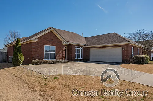 1325 Meadow Glen Rd Photo 1
