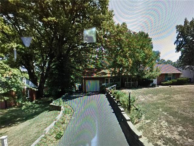 1st image of 2628 Poe Ave