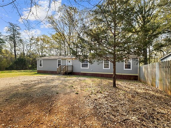 3rd image of 204 Sarrar St