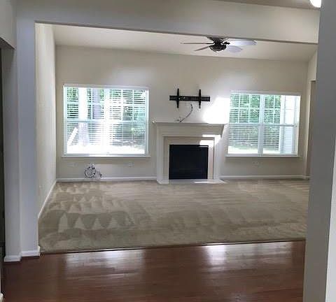 5th image of 341 Canaan Cir