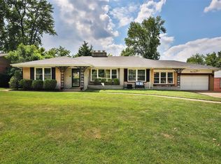 57 Flamingo Dr, Saint Louis, MO