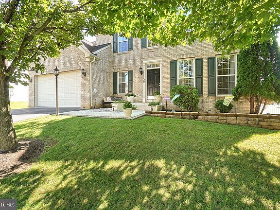 4th image of 11156 Suffolk Dr