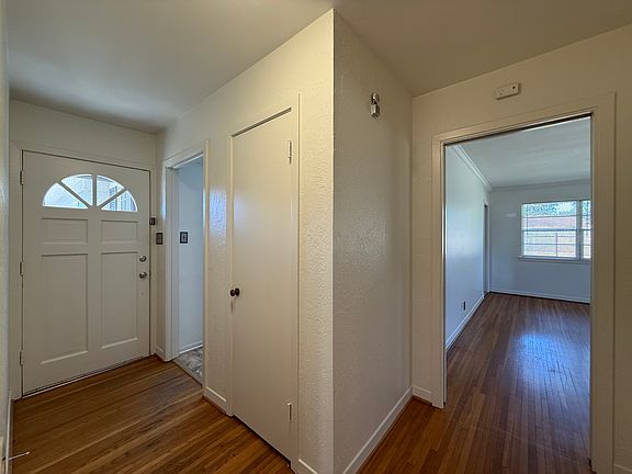 2nd image of 4650 Corkwood Ln