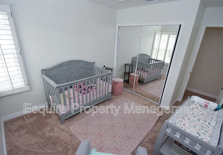 9014 McCloud Dr — Photo 21