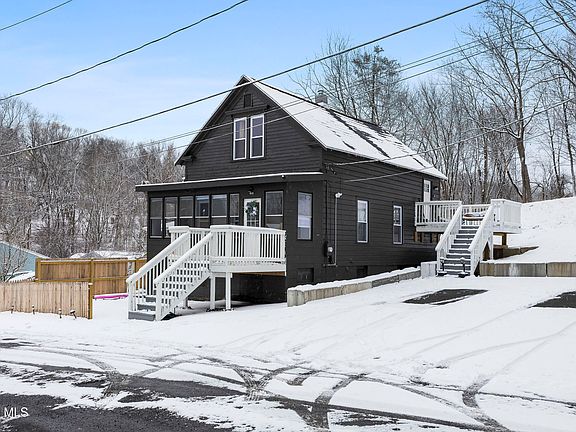 3rd image of 104 John Street