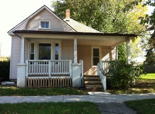 1210 N Champaign St, Champaign, IL