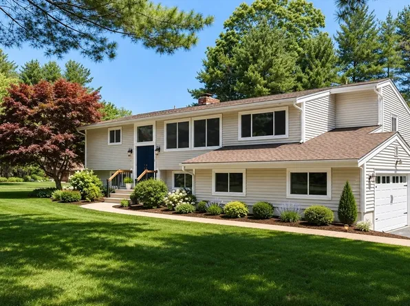 9 Merifield Ln, Natick, MA 01760