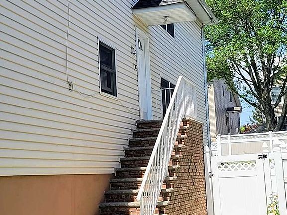 3rd image of 741 2nd Ave