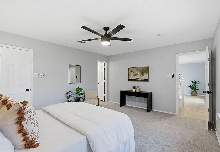 1379 Honeysuckle Ln — Photo 15