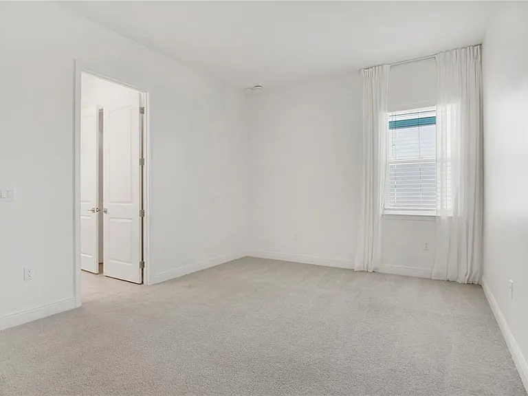 13589 McMillan Dr — Photo 24