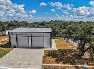 1050 Lee Rd, Aransas Pass, TX 78336