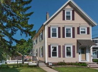 11 Pearl St, Stoneham, MA 02180