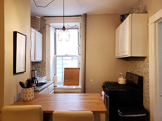 Rented by Signature Property Realty | media 44