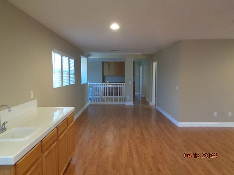 2064 W Avenue K #6 — Photo 25