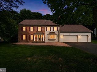 24 Auspice Cir, Newark, DE 19711