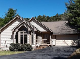 73 Michaels Ln, Baldwinville, MA 01436