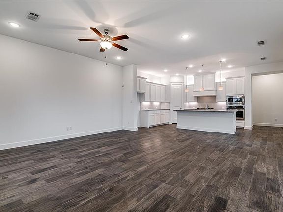 5th image of 12898 Cabana Dr