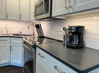 173 Port Rd #B, Kennebunk, ME 04043