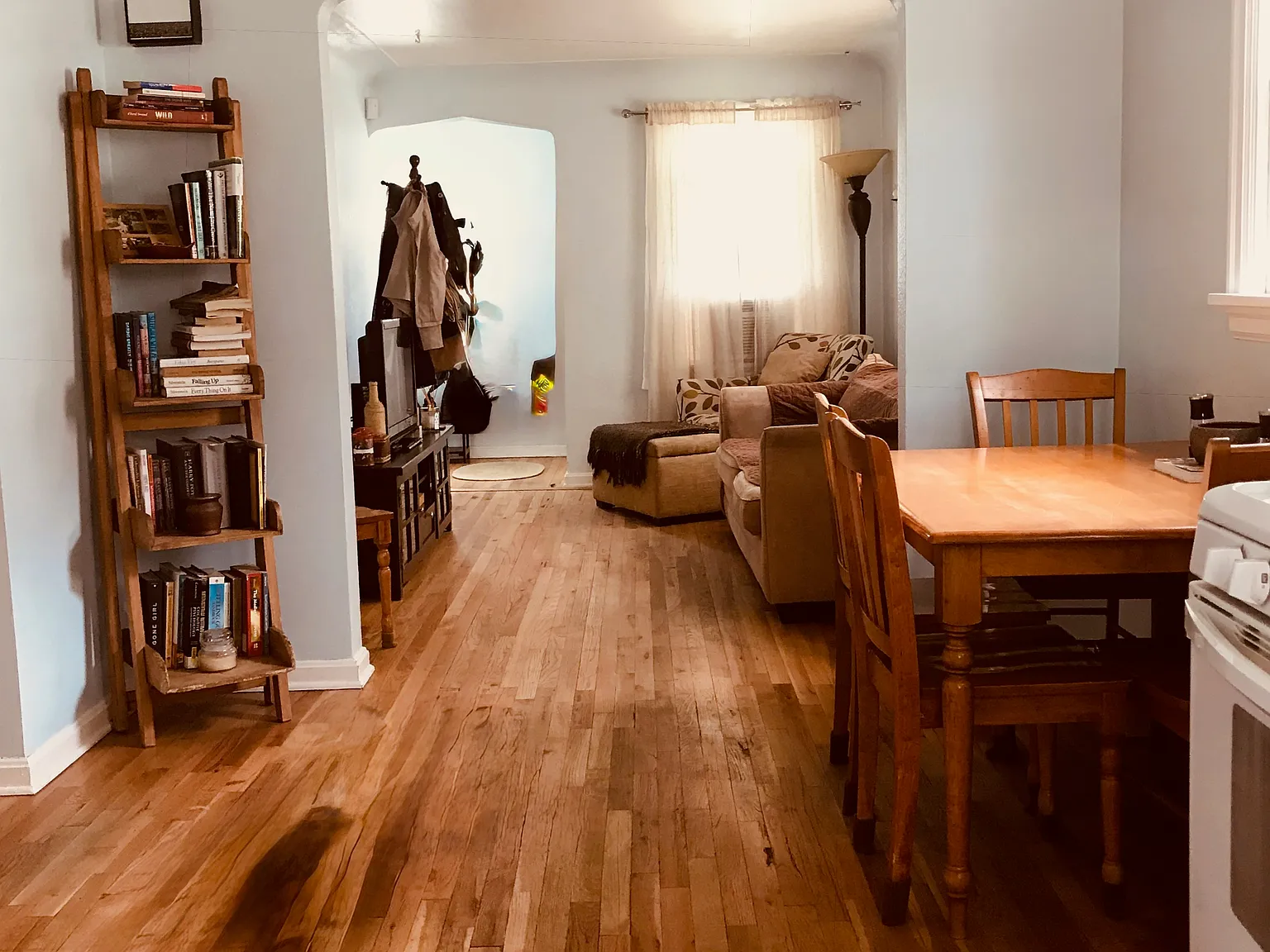 1 bed, 680 sqft, $1,300 — Photo 3