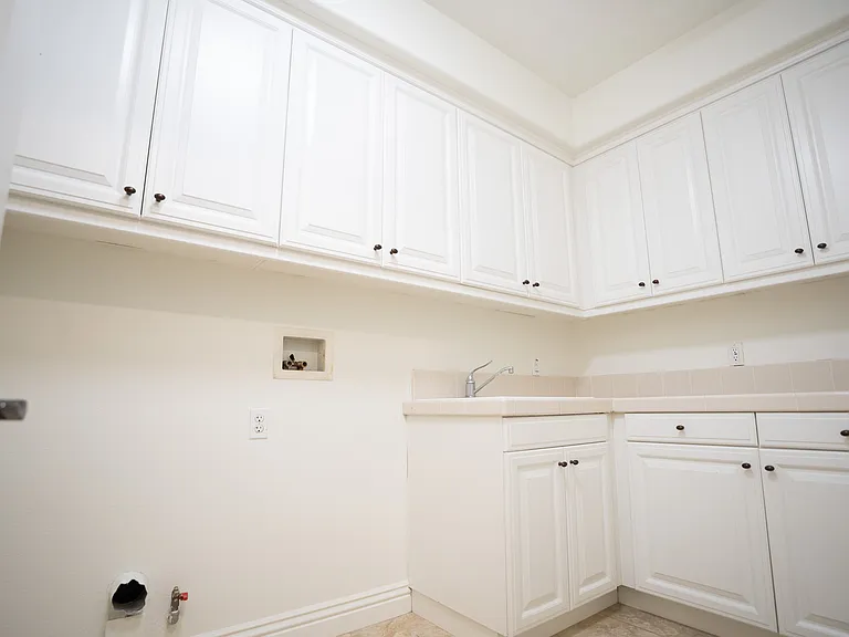 14432 Bethany Ave — Photo 87