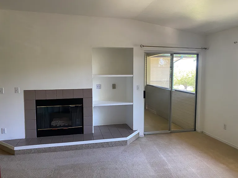 740 Copper Ln #201 — Photo 5