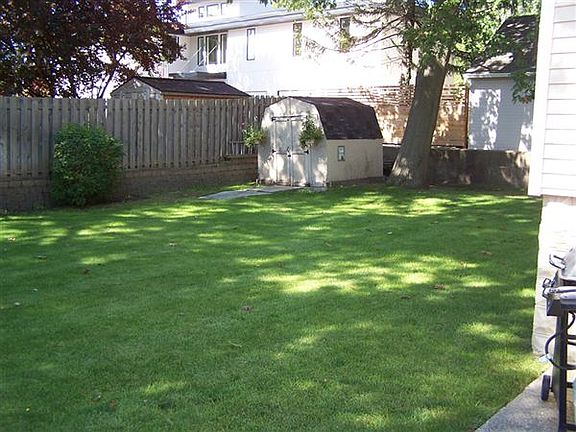 Exterior Backyard 2
