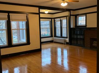 348 - *Ainslie Manor*, Chicago, IL 60640