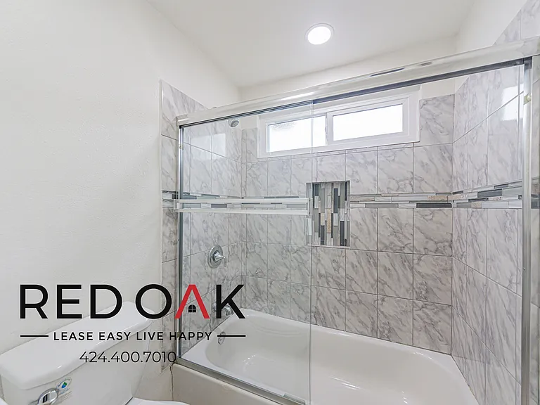 13043 Vanowen St #5 — Photo 14