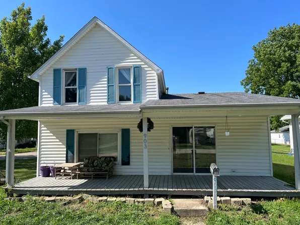 903 E Center St, Paxton, IL 60957