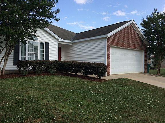 2nd image of 2039 Inverness Pkwy