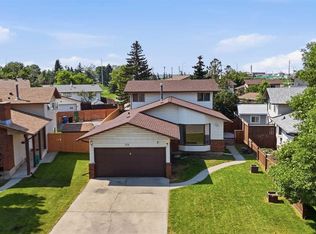172 E Templemont Dr NE, Calgary, AB T1Y 4Z9