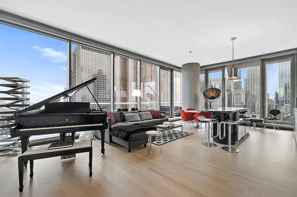 56 Leonard Street — Photo 1