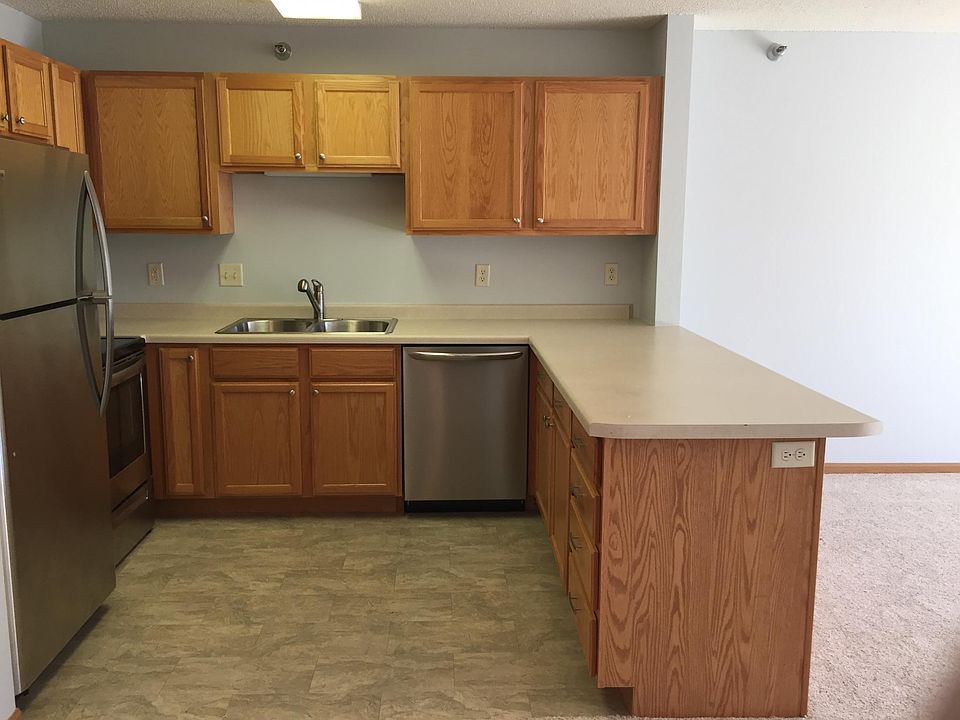 1st image of 1321 Lake Dr W APT 227