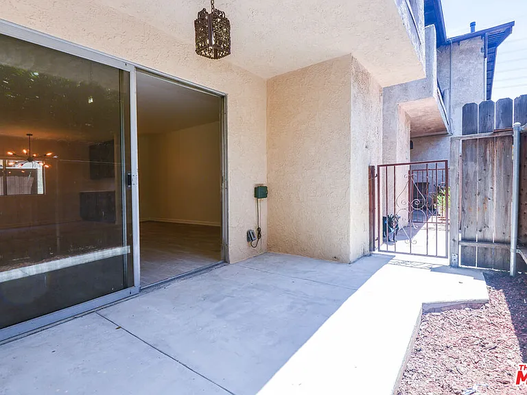 2602 Carnegie Ln #1 — Photo 17