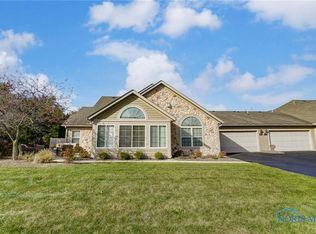 15339 S Watermark Dr, Findlay, OH 45840