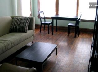 2048 W Charleston St #2F, Chicago, IL 60647