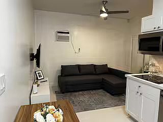 3rd image of 5399 SW 42nd St APT 1