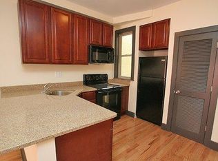 1905 W Diamond St #B, Philadelphia, PA 19121